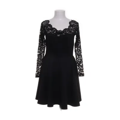 Cocktailklänning (Lace Off Shoulder Skater) från NLY One Elastan, Polyamid, Polyester