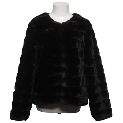 Turkistakki (Vmavenue Faux Fur Short Jacket Boos) kohteesta Vero Moda
