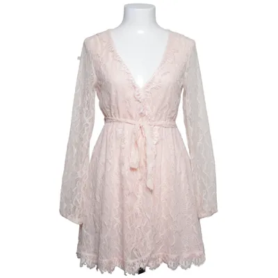Klänning (Wrapped Lace Dress) från NLY Trend Polyester