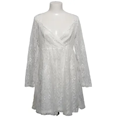 Robe (Blanc) de SBetro Élasthane, Polyester
