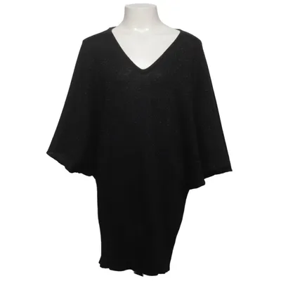 Top (Black) from Beat Wear Acrylic, Metallic fiber