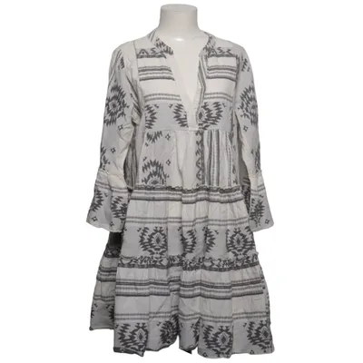 Robe (Blanc, Gris) de Devotion