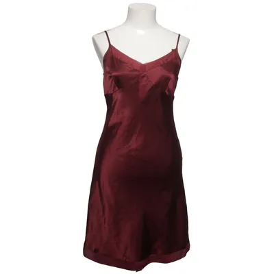 Nachtkleid (Rot) von Laura Clement Polyester