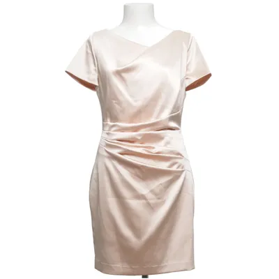 Robe de cocktail (Beige) de MarieNoir