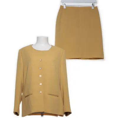 Dräkt (Gul, Beige) från Almia Polyester