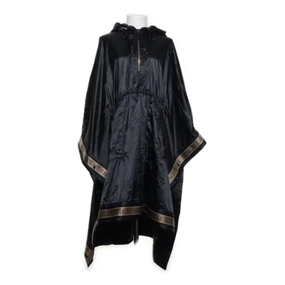 Poncho (Black) from Ilse Jacobsen