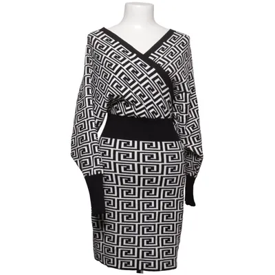 Dress (Black, White) from M&V Polyamide, Polyester, Viscose