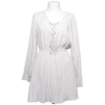 Kjole (Beige) fra Trendyol Bomuld, Elastan, Linned, Polyester, Viscose