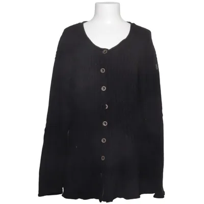 Cardigan (Black) from Olars Ulla Wool