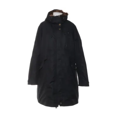 Parkas (Svart) från Sarah Kern