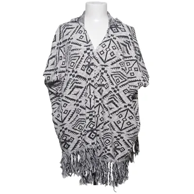 Poncho (Black, White) from Clockhouse