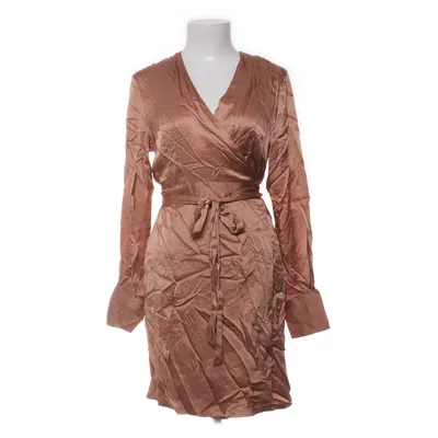 Slå-om-kjole (Beige) fra Selected Femme