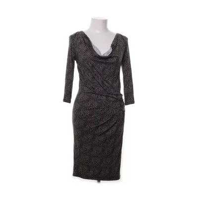 Klänning (Svart, Beige, Flerfärgad) från Soaked in Luxury