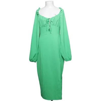 Klänning (Falling For Structure Dress) från NLY Trend Elastan, Polyester