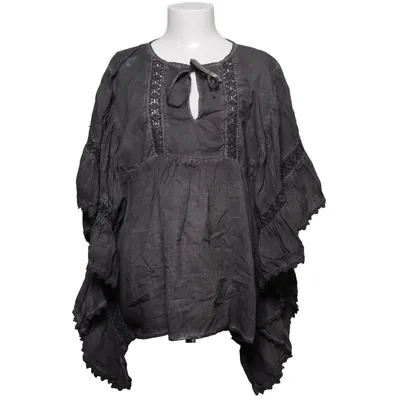 Top (Gray) from Chantal. B Cotton