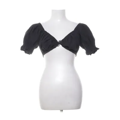 Crop top (Noir) de Chiquelle