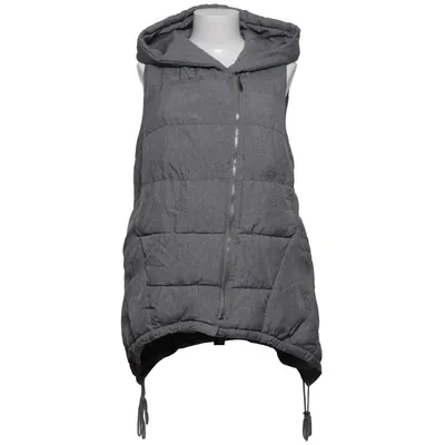 Outer vest (Gray) from Volcano Polyester