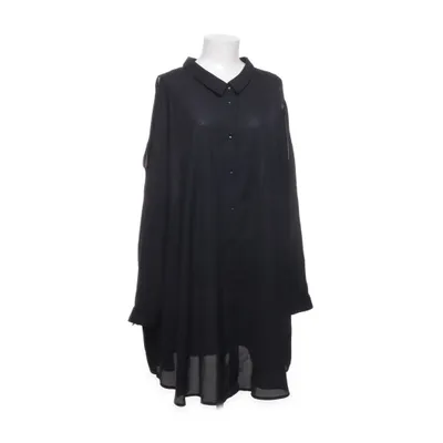 Topp (Svart) från Yours Polyester