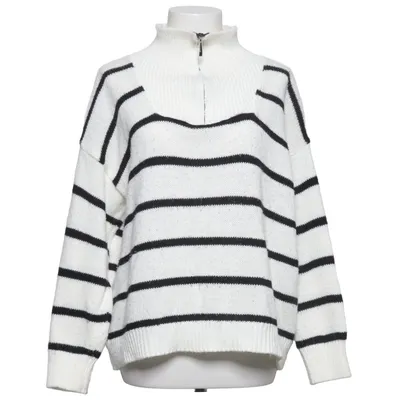 Sweater (White, Black) from LVCILIA