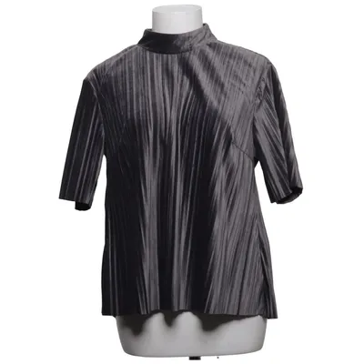 Topp (Grå) från YAS Polyester