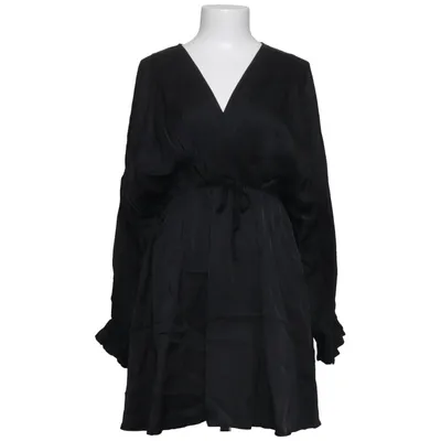 Dress (Black) from Lens Silk, Viscose
