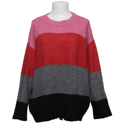 Sweater (Pink, Red, Gray) from Canda