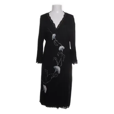 Omlottklänning (Svart, Vit, Blå) från Cream Viskos