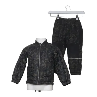 Vêtement d'extérieur (Vert, Noir) de VRS Fashion Polyester recyclé