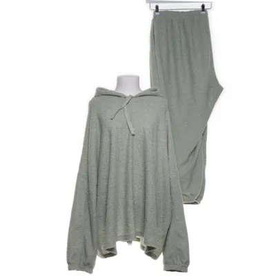 Mjukisset (Grön) från ASOS Design Pälsimitation