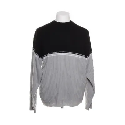 Sweater (Black, Gray, White) from Roger Kent Acrylic