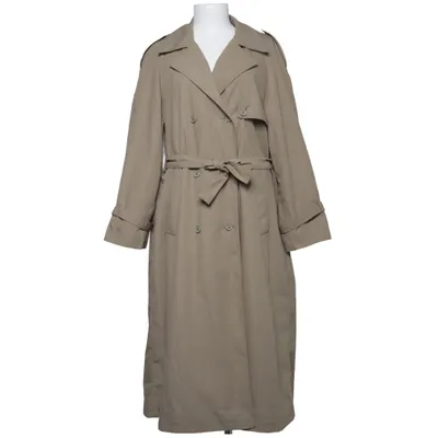 Trench coat (Beige)