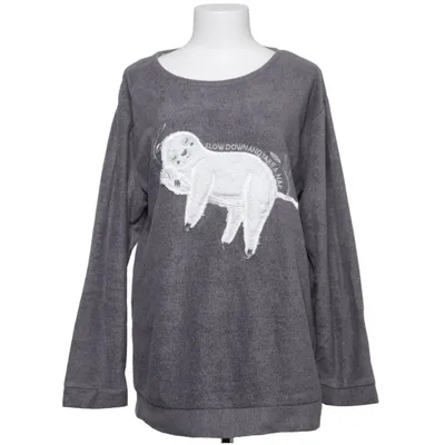 Sweatshirt (Gray) from Beloved Polyester