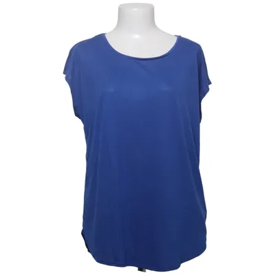 T-shirt (Blue) from Tchibo Recycled polyester, Viscose