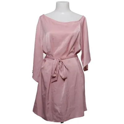 Robe (One Shoulder Tie Waist Dress) de Hannalicious x NA-KD Polyester