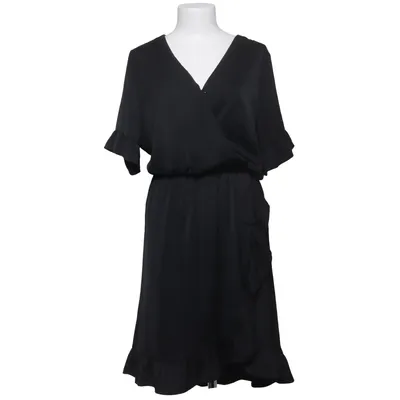 Wrap dress (Gray) from Saint Tropez