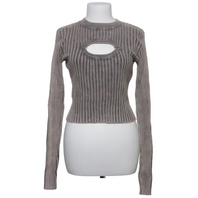 Sweater (Grå) fra Fashion Nova