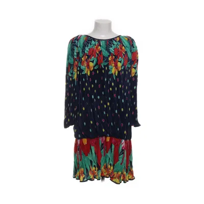 Robe (Bleu, Vert, Rouge, Jaune, Multicolore) de Virginie