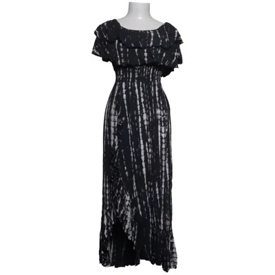 Maxi dress (Black, White) from Coconut Milk