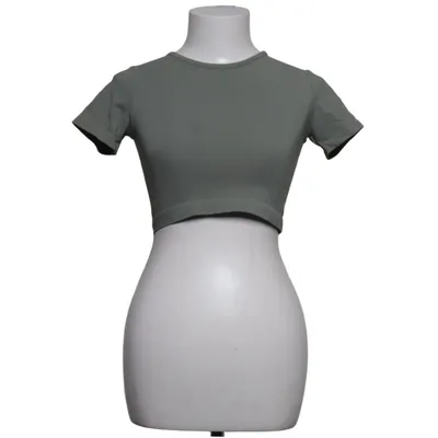 Sports top (Green) from Organic Basics