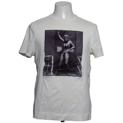 T-shirt (White) from Limitato
