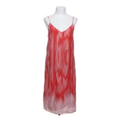 Kjole (Rød, Pink, Hvid) fra Filippa K Silke, Viscose