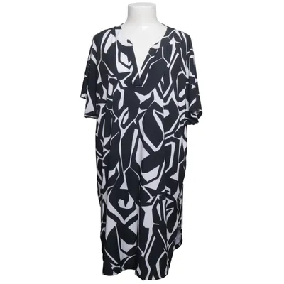 Dress (Black, White) from Promiss