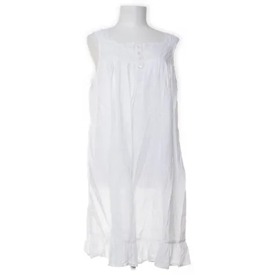 Dress (White) from Alexandra Bartlett Cotton