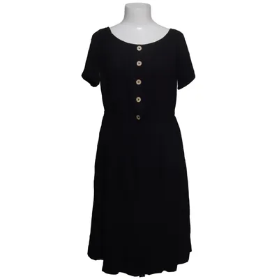 Dress (Black) from Sublevel Viscose