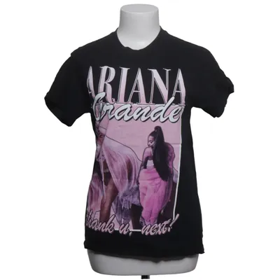 T-shirt (Black) from Ariana Grande Cotton