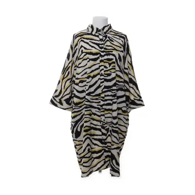 Shirt dress (Oversize skjorte / kjole i zebra mønster) from JCL Polyester