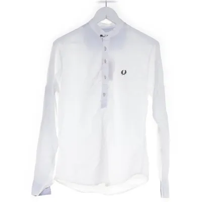 Farfarströja (Vit) från Fred Perry