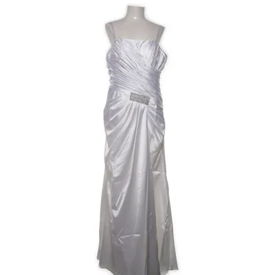 Brudklänning (FA906) från Fanny Fashion Polyester