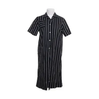 Kortärmad skjorta (Svart, Vit) från Petronella