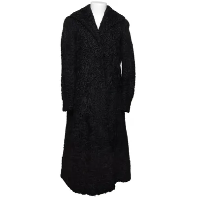 Coat (Skräddarsydd svart persian) from Börjesson Fur
